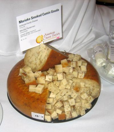 cumin_gouda_display08.jpg