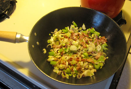 wc_cook_onions_celery