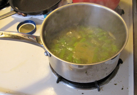 am_asparagus_cooks_1